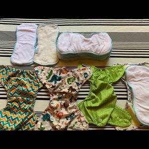 Lot of buttons cloth diapers. Shells and inserts